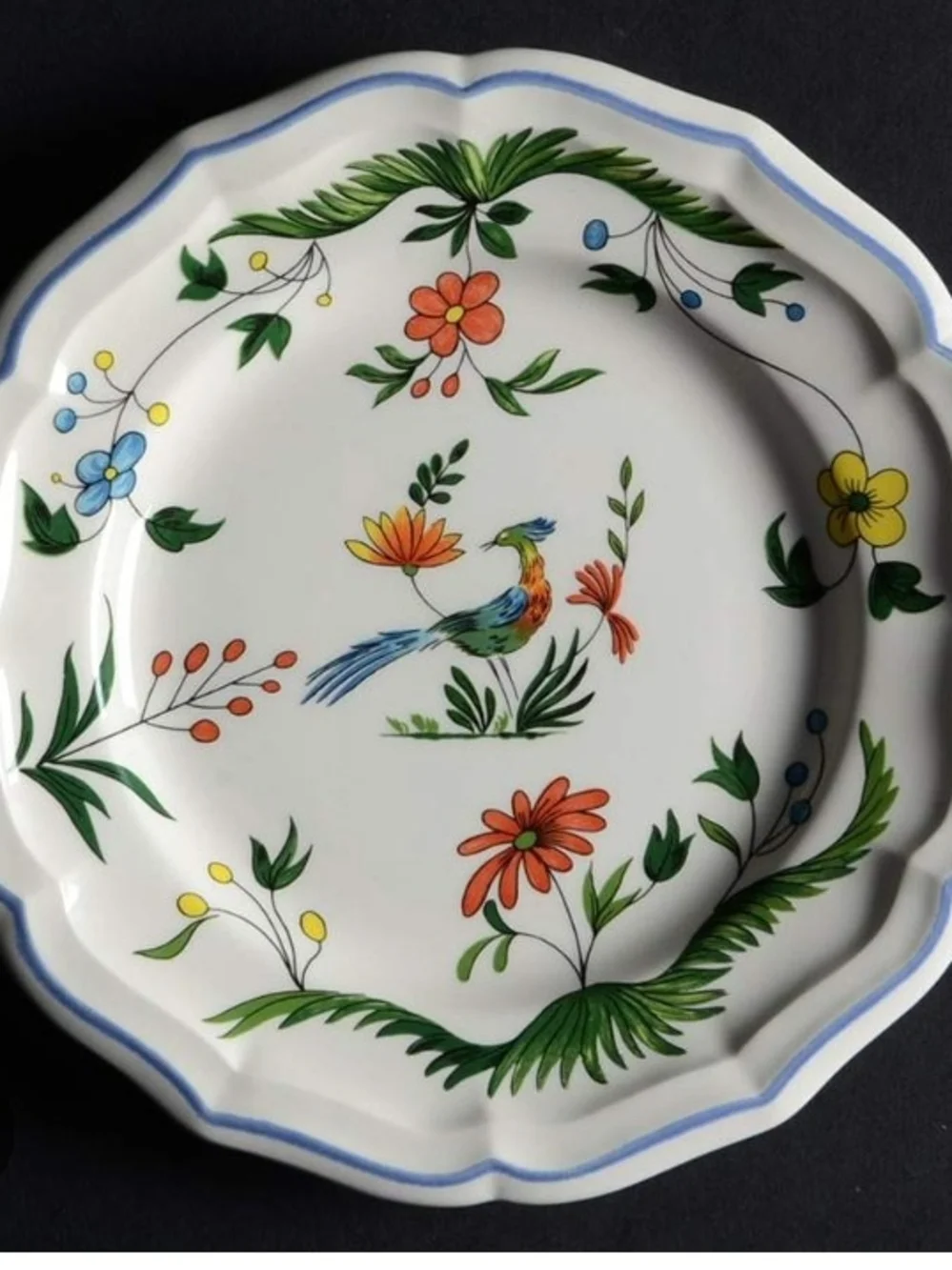 Oiseaux de Paradis White Ceramic Dinner Plate with Multicolor Bird